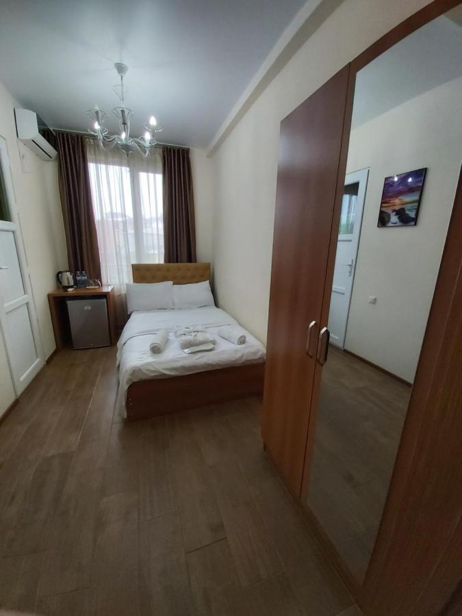 Hotel Maria Batumi Exterior foto